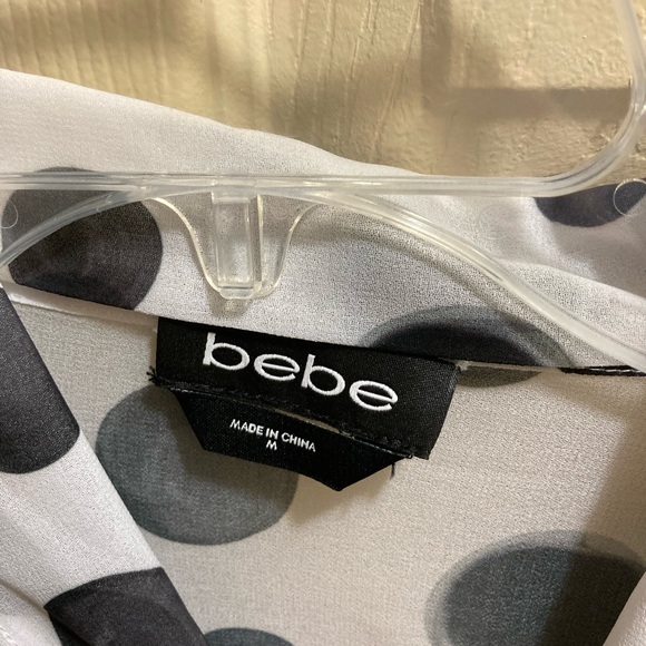 Cute blouse - Picture 2 of 3